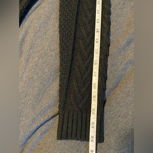 Knee Length Cable Knit Sweater Dress - Picture 4 of 5